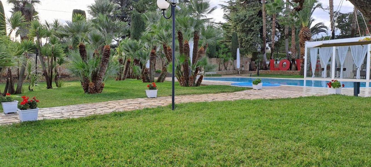 אנדריה B&B Villa Adriana מראה חיצוני תמונה