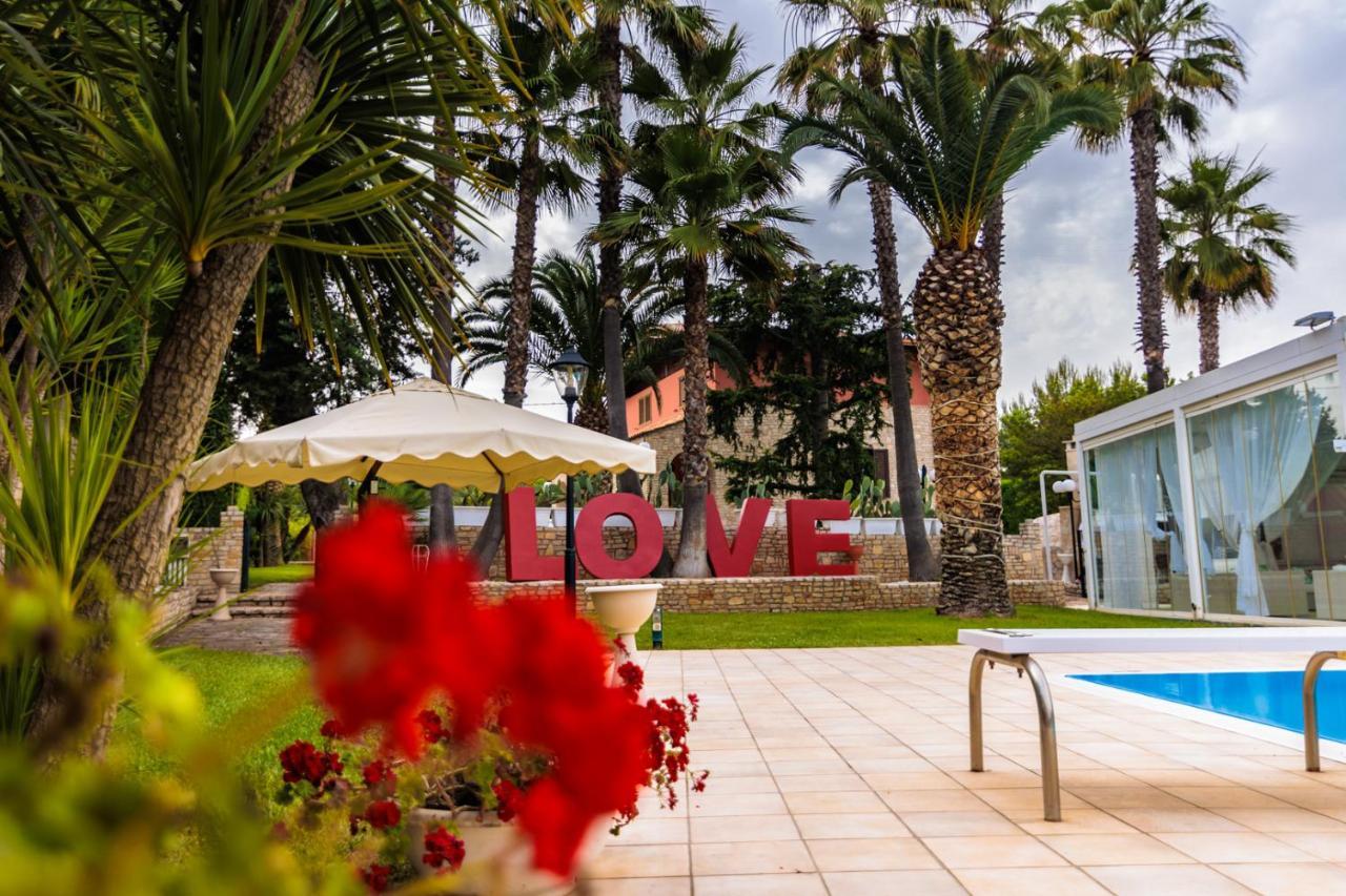 אנדריה B&B Villa Adriana מראה חיצוני תמונה