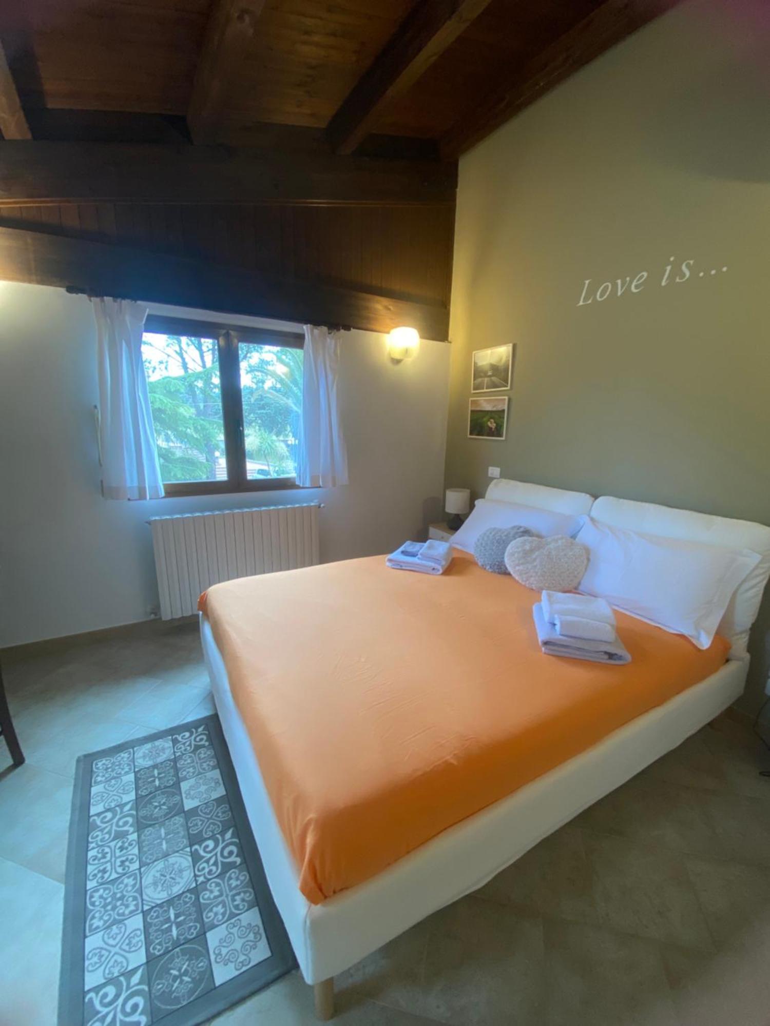 אנדריה B&B Villa Adriana מראה חיצוני תמונה